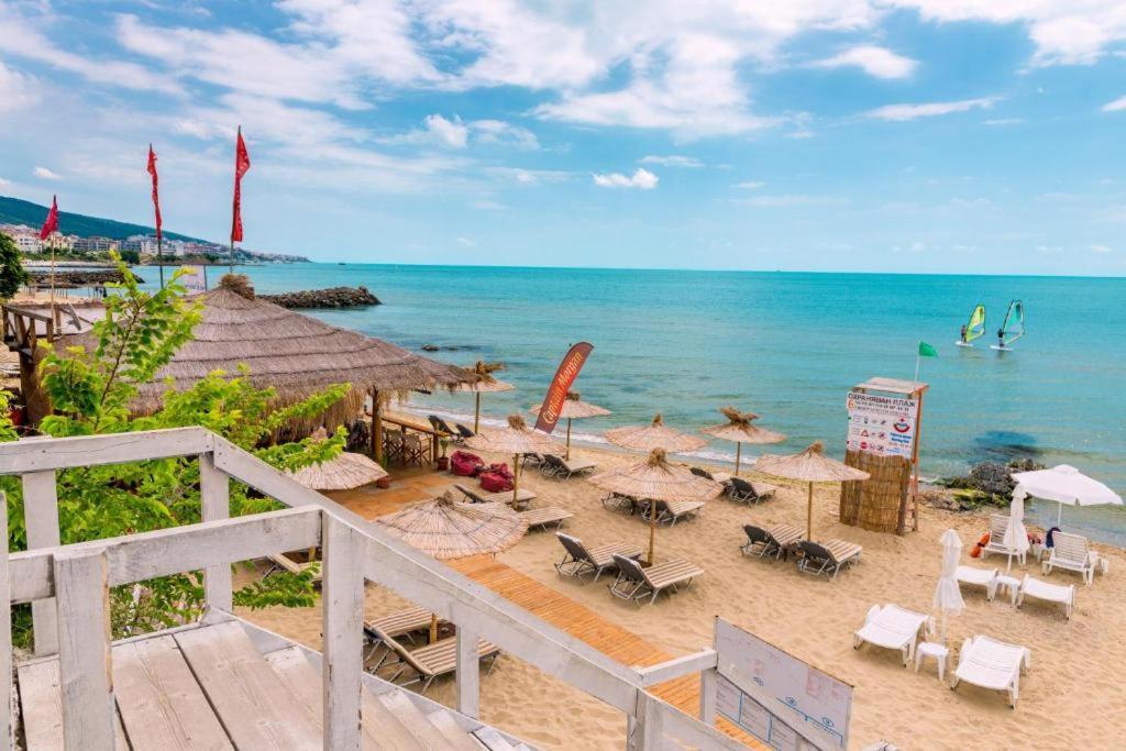 Harmony Suites Apartment Sveti Vlas Ngoại thất bức ảnh
